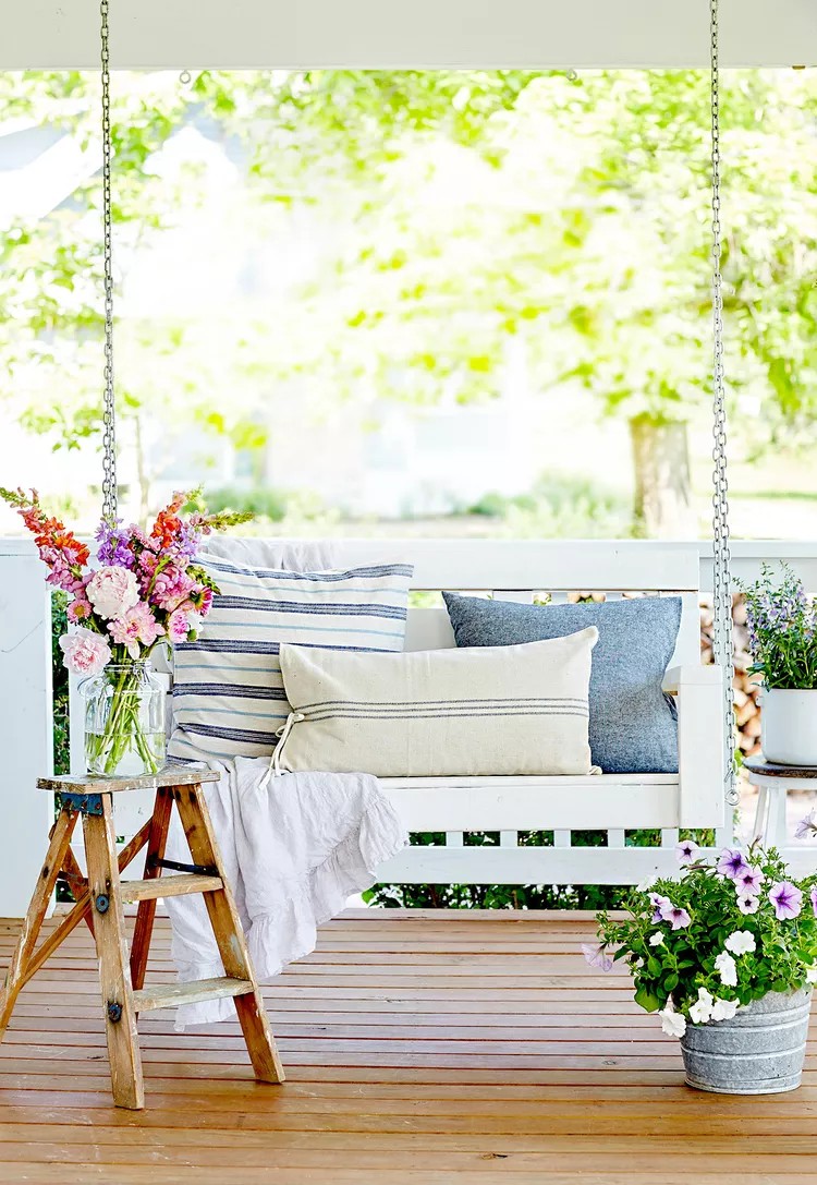 Summery Summer Porch Decorating Ideas