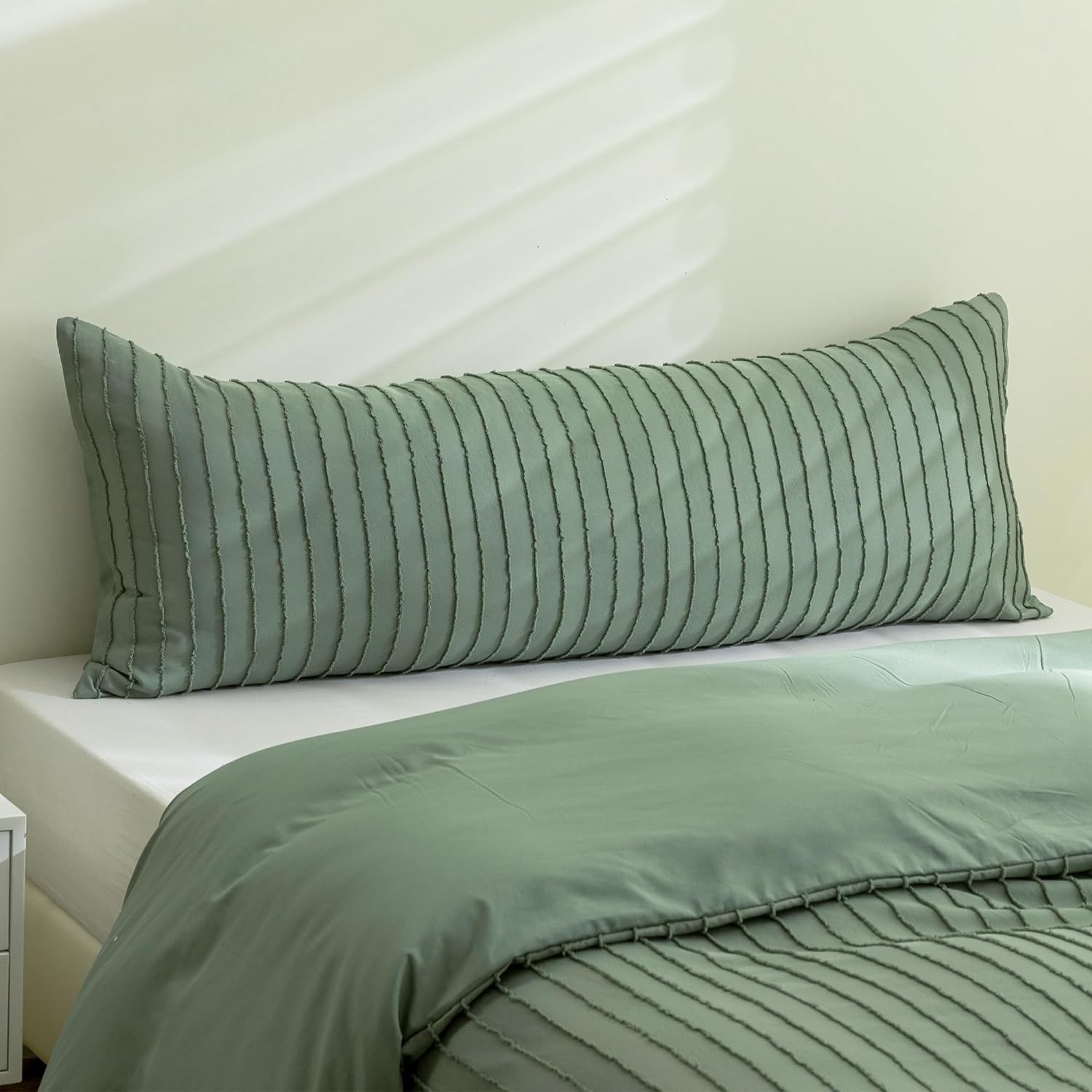 Sage Green Throw Pillows: The Perfect Pop of Calm for Your Bed