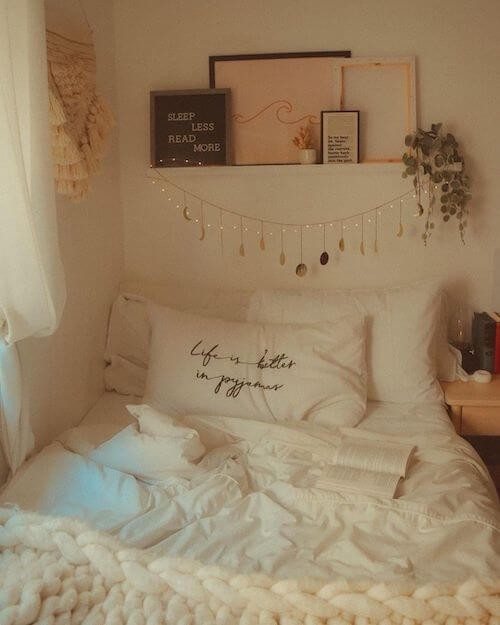 More Cozy And Cute Small Bedroom Ideas