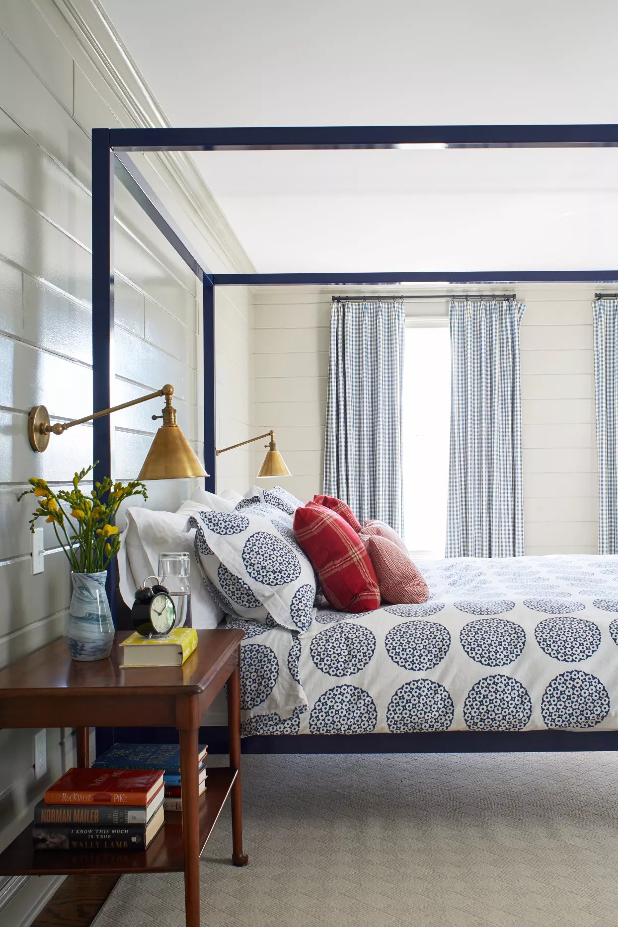 Try Bold New Bed Linens