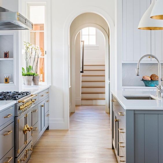 Kitchens with a Nancy Meyers Aesthetic