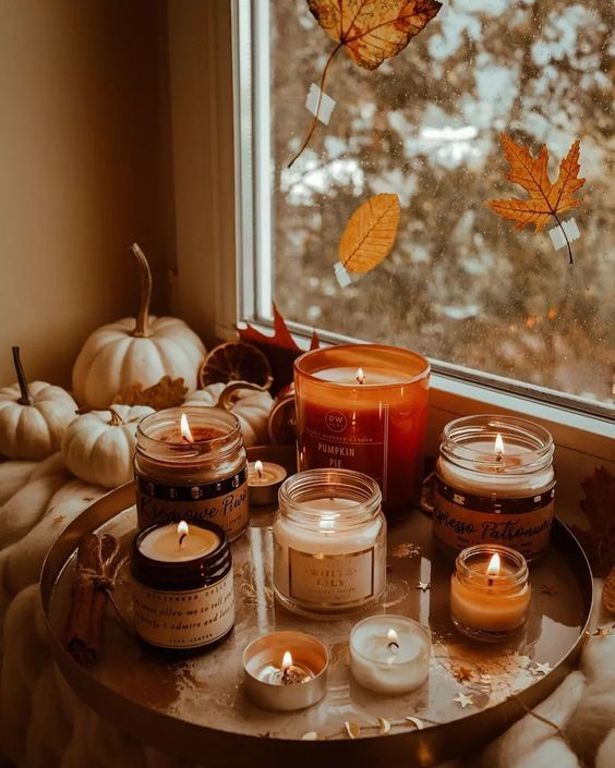 Autumn scented candles