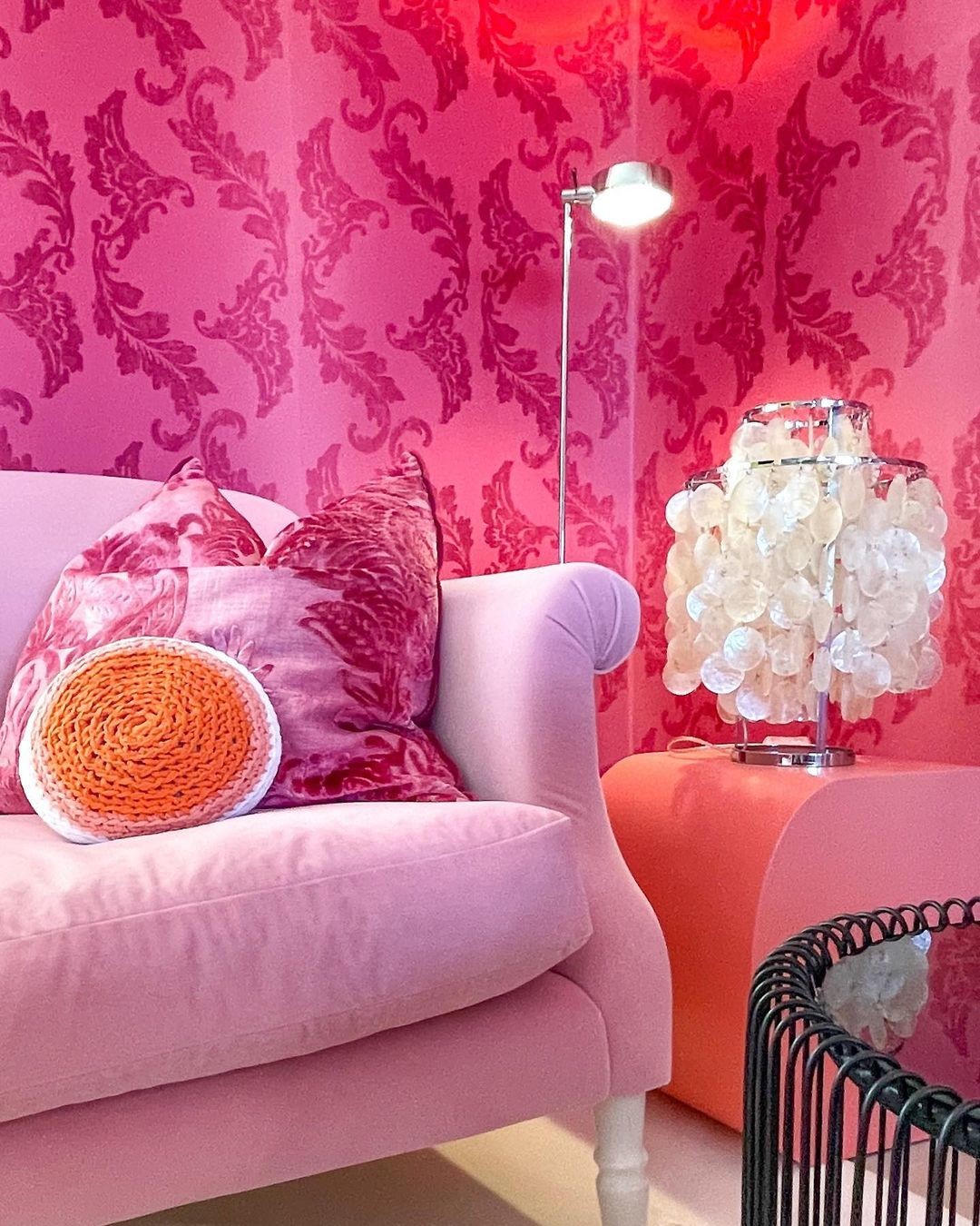 30+ Pink Home Decor Ideas for Your Home