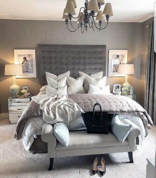 Contemporary pillows and bedding