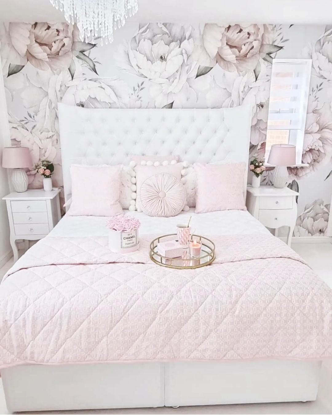 30+ Pink Home Decor Ideas for Your Home