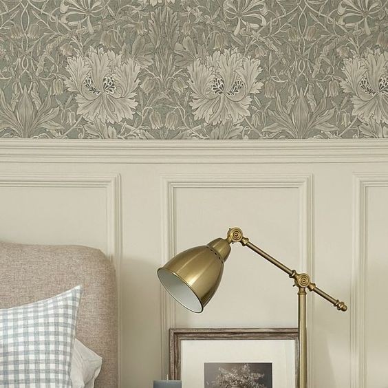 Sage Green Wallpaper can bring in traditional and cozy vibes