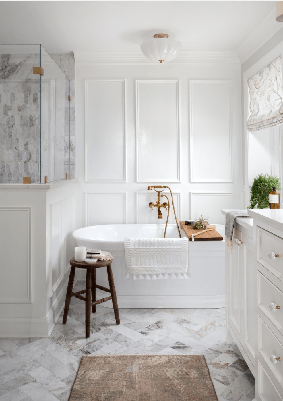 Nancy Meyers Style Bathroom Ideas