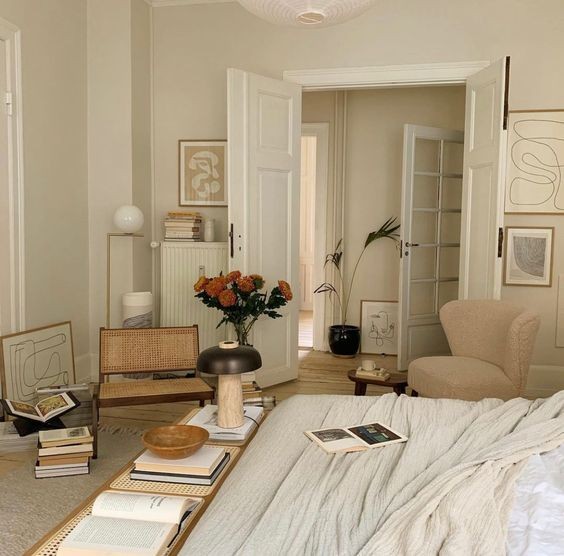 French-inspired bedroom With Books