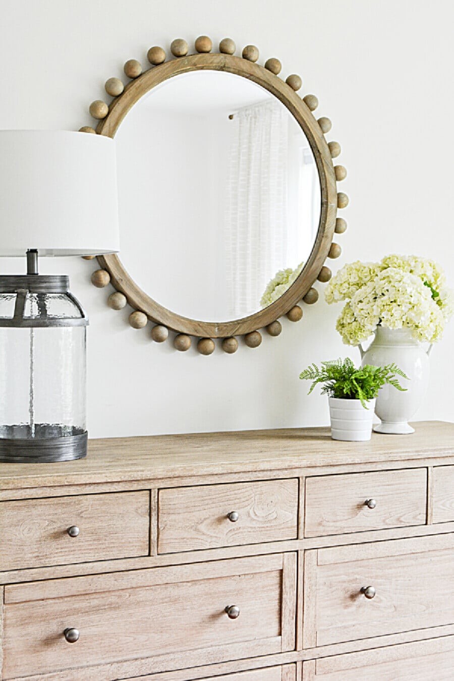 Best Summer Guest Room Idea-Keep It Simple