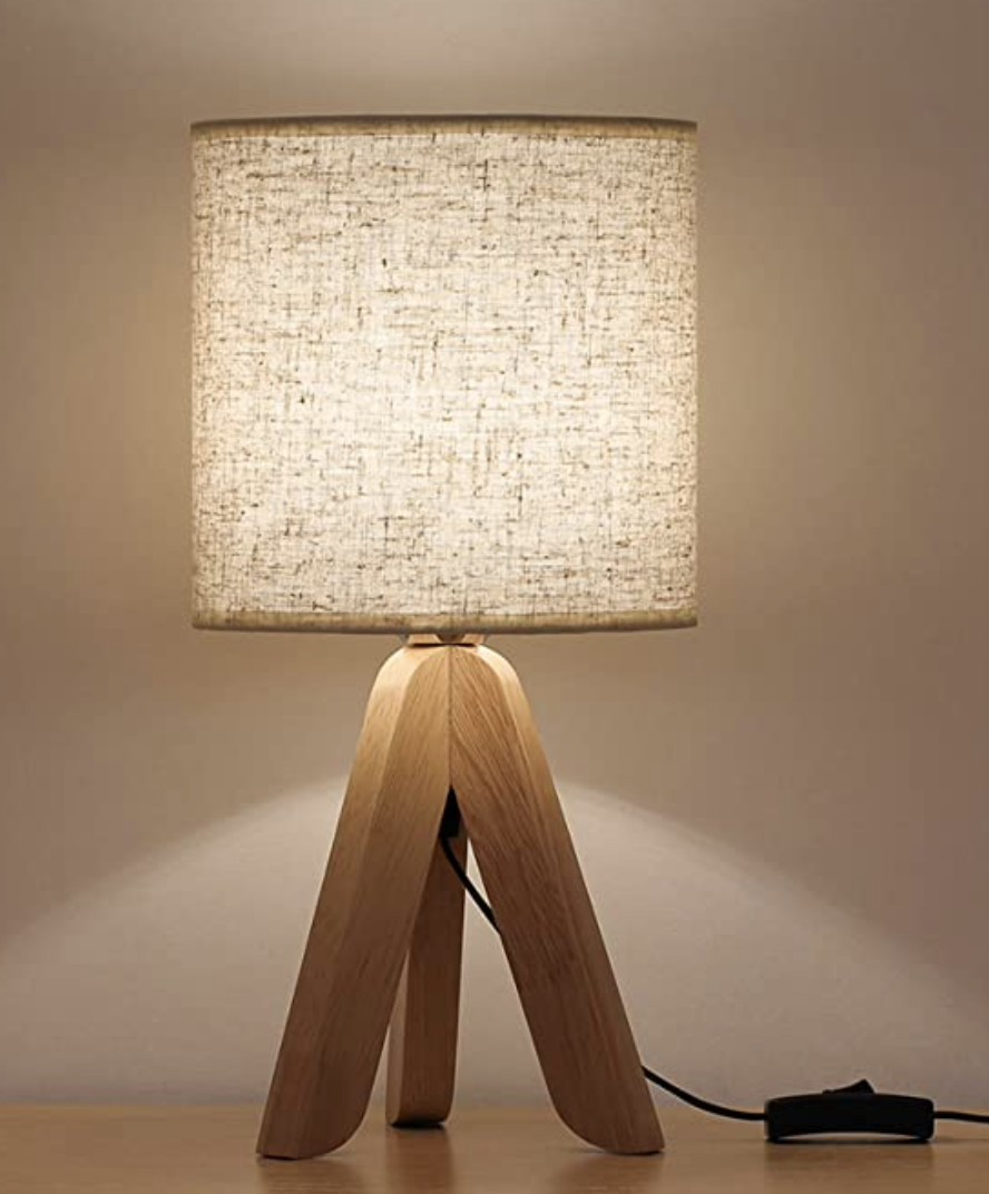 Wooden Tripod Nightstand Lamp