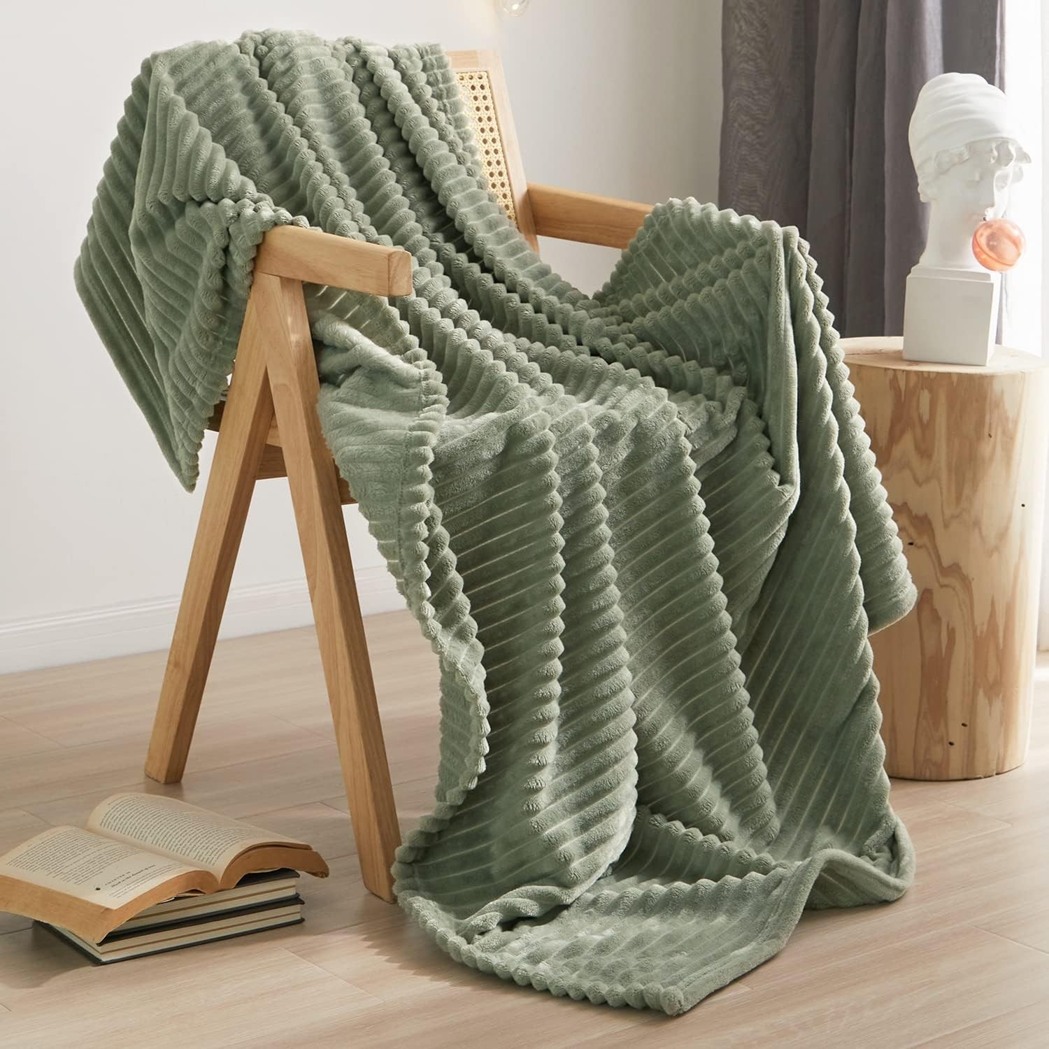 Sage Green Bedding: Wrap Yourself in Tranquility