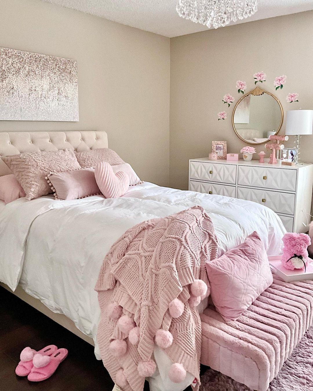 30+ Pink Home Decor Ideas for Your Home