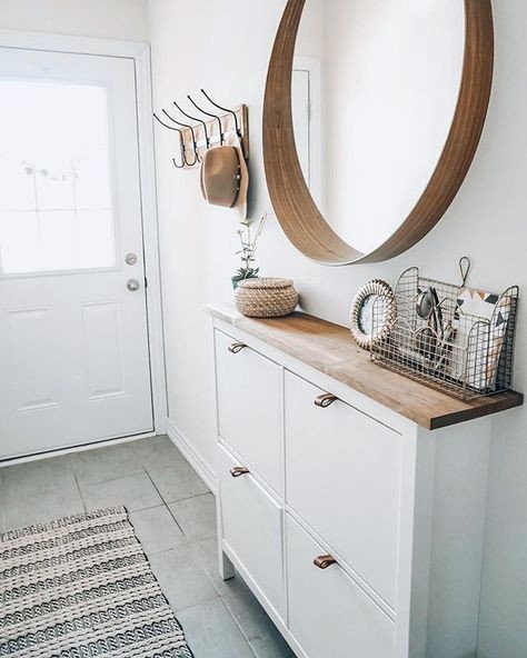 Small Room Decor Inspo: Using Storage