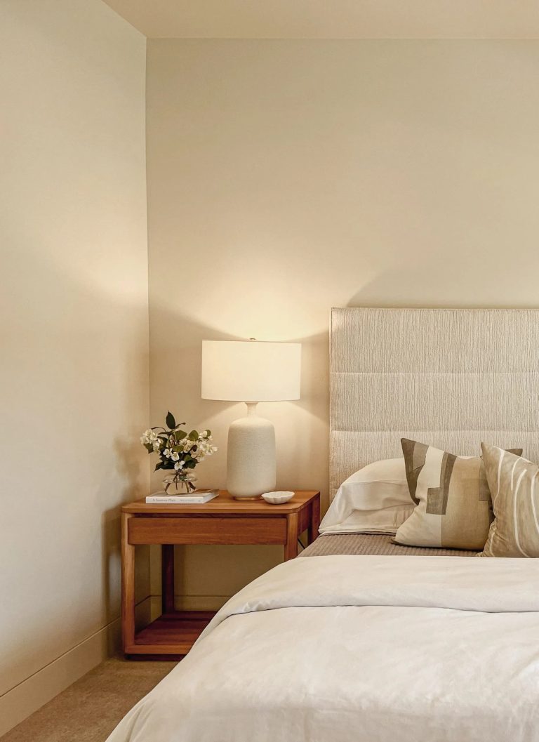 23 Best Small Bedroom Lighting Ideas