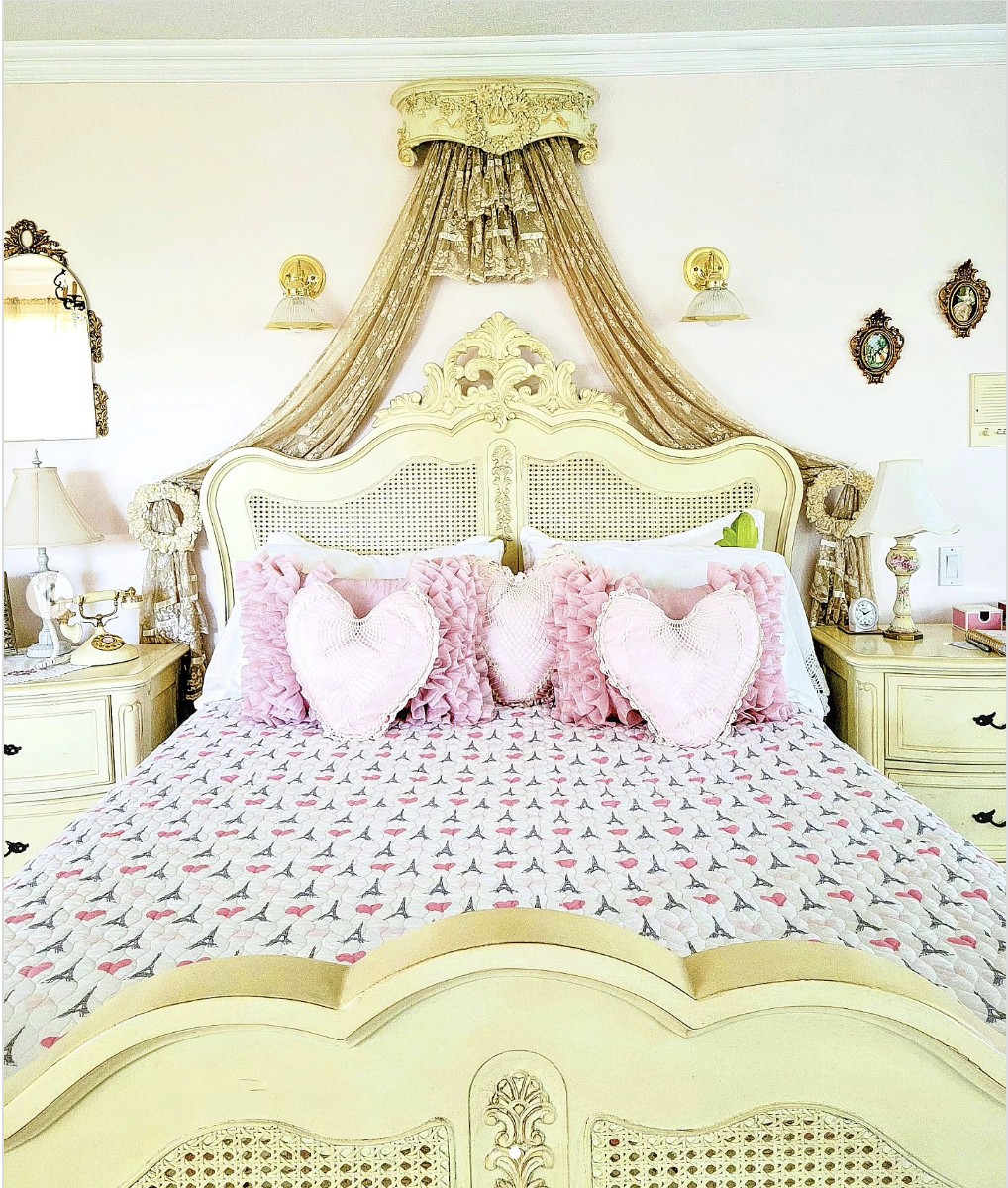 Beige Bedroom With Pink Bedding