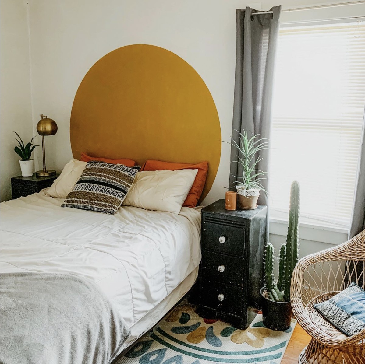 Circle Shaped Mustard Paint For Bed Headboard Area