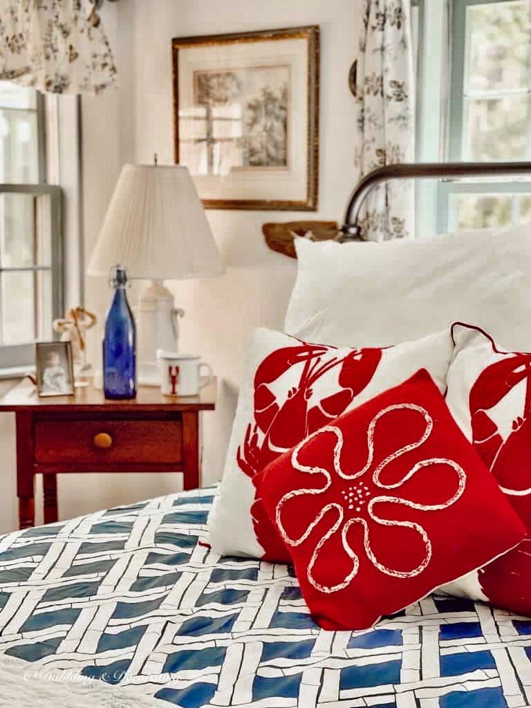 Cottagecore Bedding: Creating a Vintage Haven in Your Bedroom